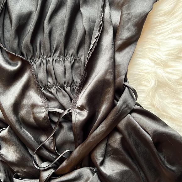 Betsey Johnson Intimates Robe - Picture 7 of 9